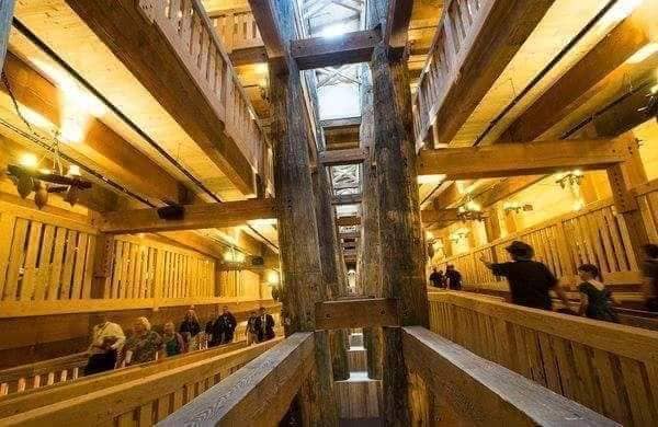 usa-noah-s-ark-rebuilt-opened-for-public-in-kentucky-usa-the-exact