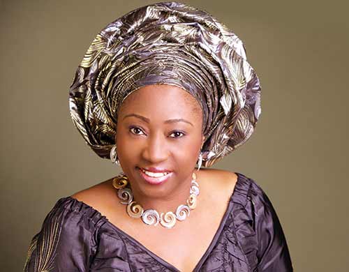 #EkitiNewsToday: #Fayemi’s wife donates N23m equipment to cancer centre in #Ekiti
