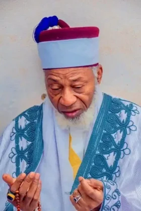 Prominent Yobe Emir, Ahmad Tijjani Ibn-Saleh, dies in Cairo